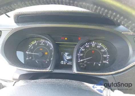 2017 Toyota Avalon Limited z USA, uszkodzony, nr VIN 4T1BK1EB3HU255826